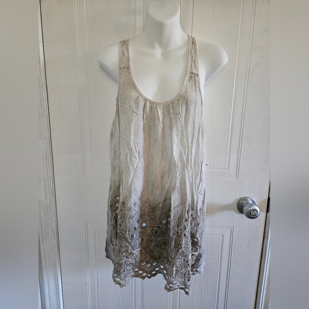 Simply Couture Light Gray Top MEDIUM